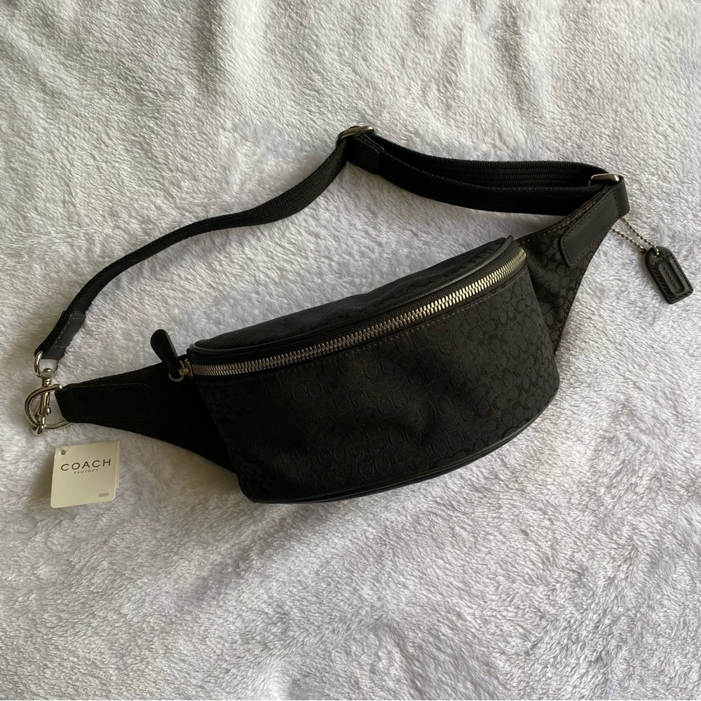 NWT Vintage Y2K Coach Black Mini Signature Jacquard Waist Pouch Belt Bag